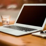Mempersiapkan Laptop Mac Anda Untuk Perjalanan Jauh